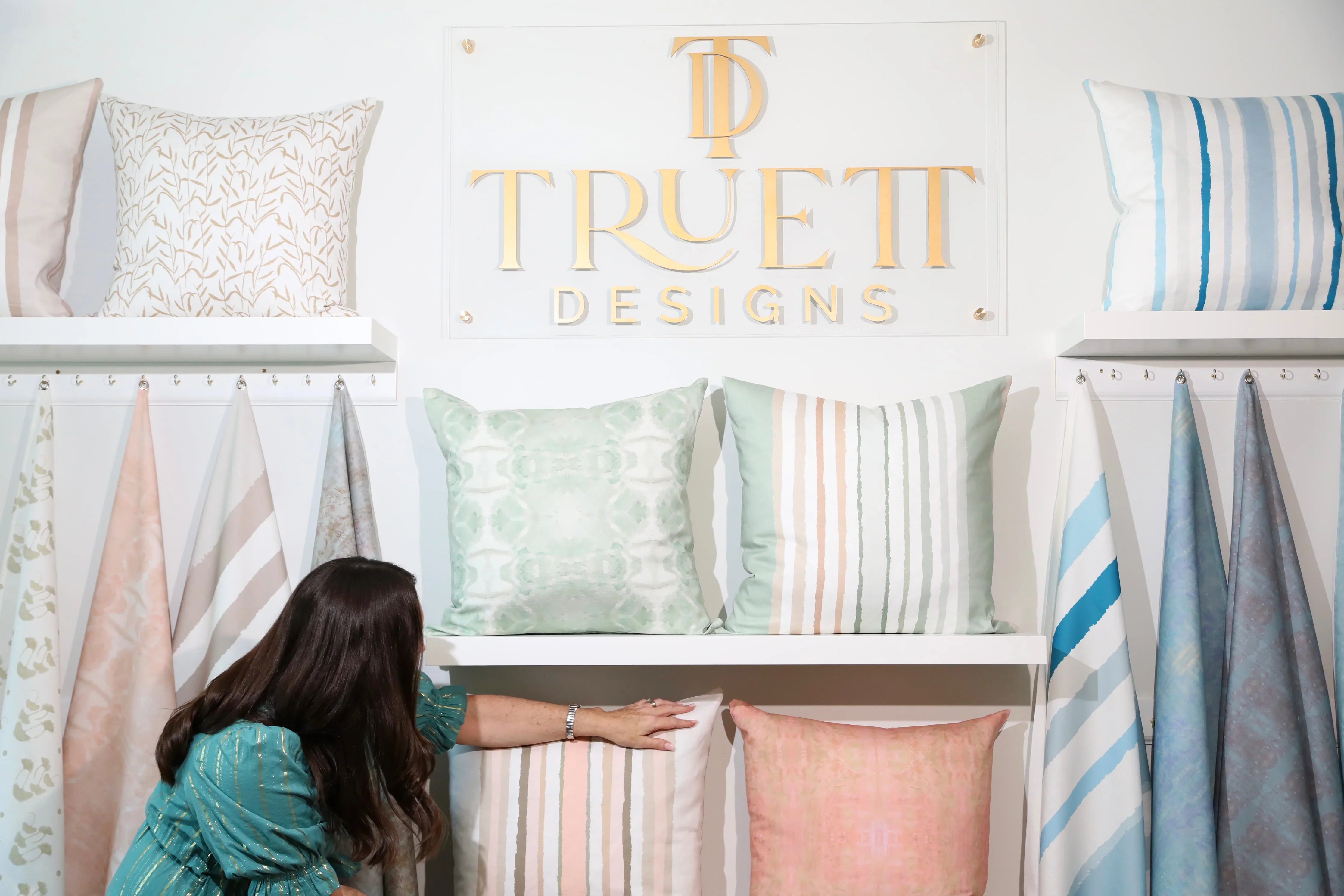 Trees Calm Jade Luxury Pillow by Truett Designs featuring an abstract botanical pattern inspired by oak leaf foliage in calming jade green and soft neutral tones. Handcrafted in England from sustainably printed luxury fabric, this designer decorative pillow brings organic texture, depth, and sophisticated color to sofas, beds, accent chairs, and window seats. A versatile accent for traditional, transitional, and modern interiors, ideal for interior designers seeking luxury throw pillows, artisan-crafted tex